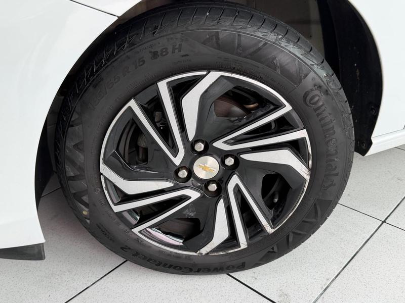 Chevrolet Onix Sed. Plus Prem. 1.0 12V Tb Flex Automático - foto 6