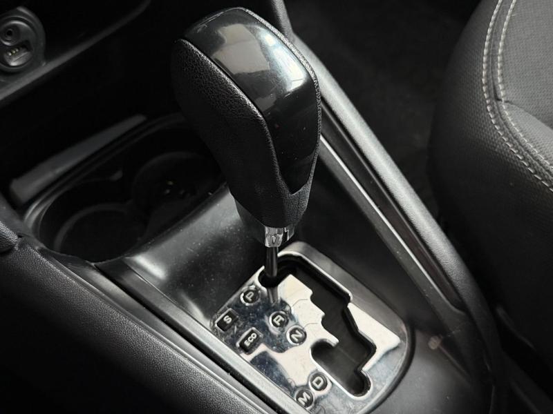 Peugeot 208 Griffe At - foto 13
