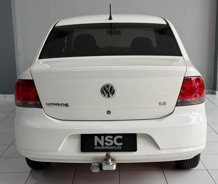 Volkswagen Voyage 1.6 - foto 4