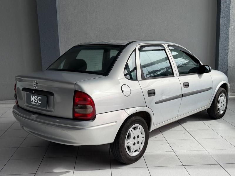 Chevrolet Corsa Classic - foto 2