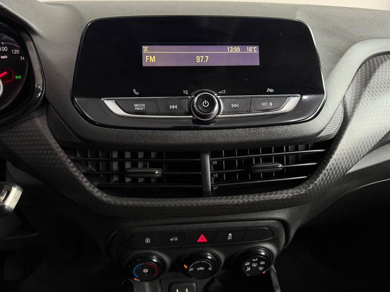 Chevrolet Onix 10mt Hb - foto 15
