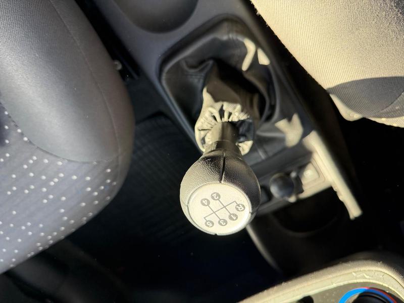 Chevrolet Corsa Hatch Premium - foto 15