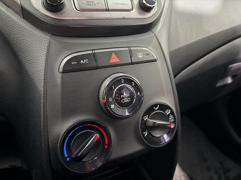 Hyundai HB20 1.0 Confort Plus - foto 11