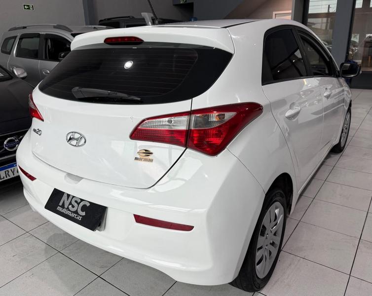Hyundai HB20 1.0 Confort Plus - foto 2