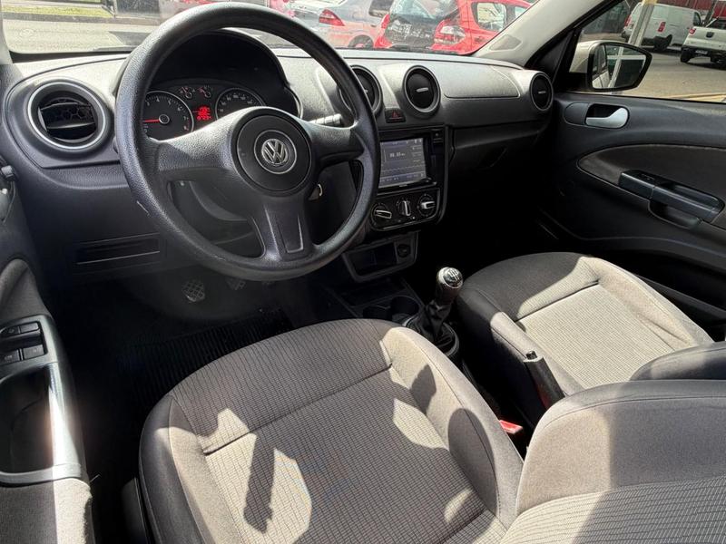 Volkswagen Gol 1.0 - foto 12