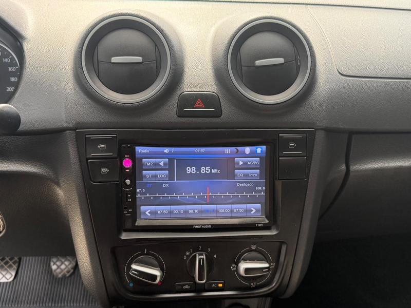 Volkswagen Gol 1.0 - foto 8