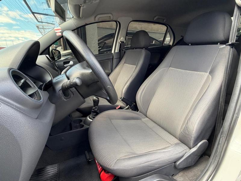 Volkswagen Gol 1.0 - foto 10