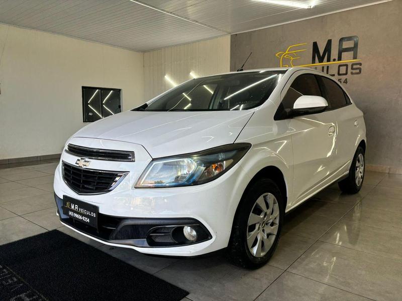 Chevrolet Onix 14mt LTZ - foto 3