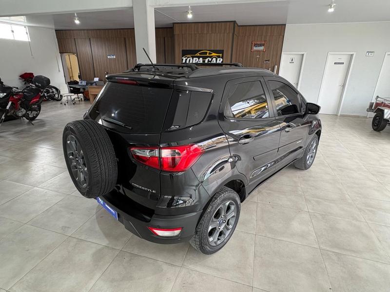 Ford EcoSport Freestyle 1.6 16V Flex 5P - foto 4