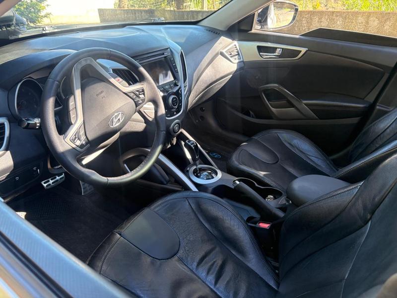 Hyundai Veloster - foto 10