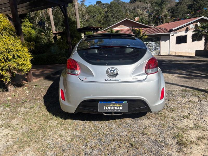 Hyundai Veloster - foto 5