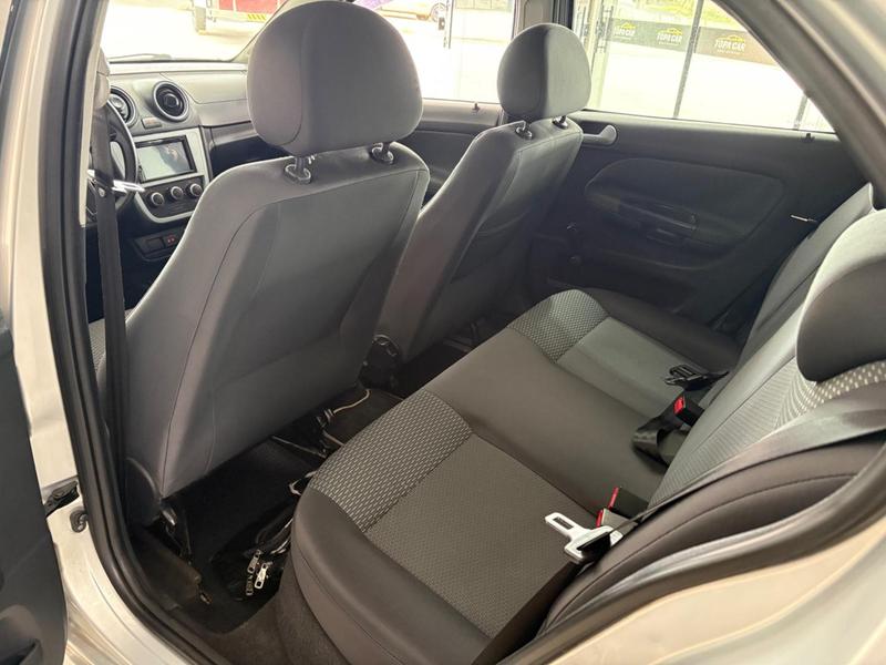 Volkswagen Gol 1.0 - foto 10