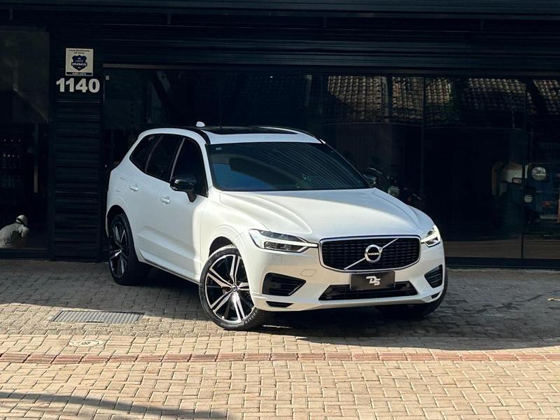 VOLVO XC60 T8 R-DESIGN