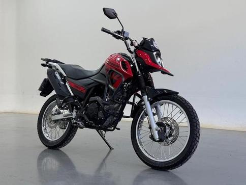 YAMAHA CROSSER S ABS