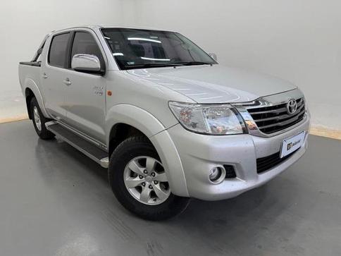 TOYOTA HILUX CD4X2 SR