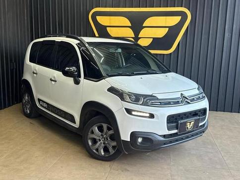 CITROEN AIRCROSS LIVE MT