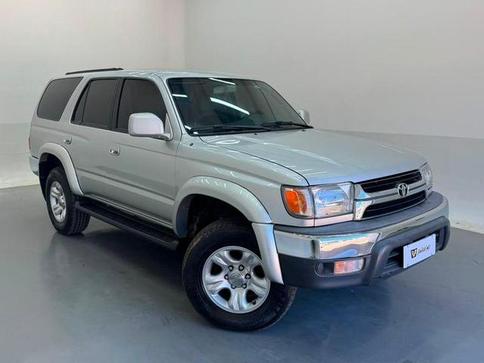 TOYOTA HILUX SW4 D