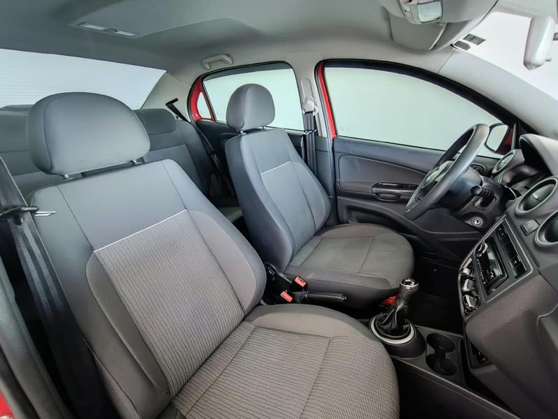 Volkswagen Voyage 1.0 - foto 14