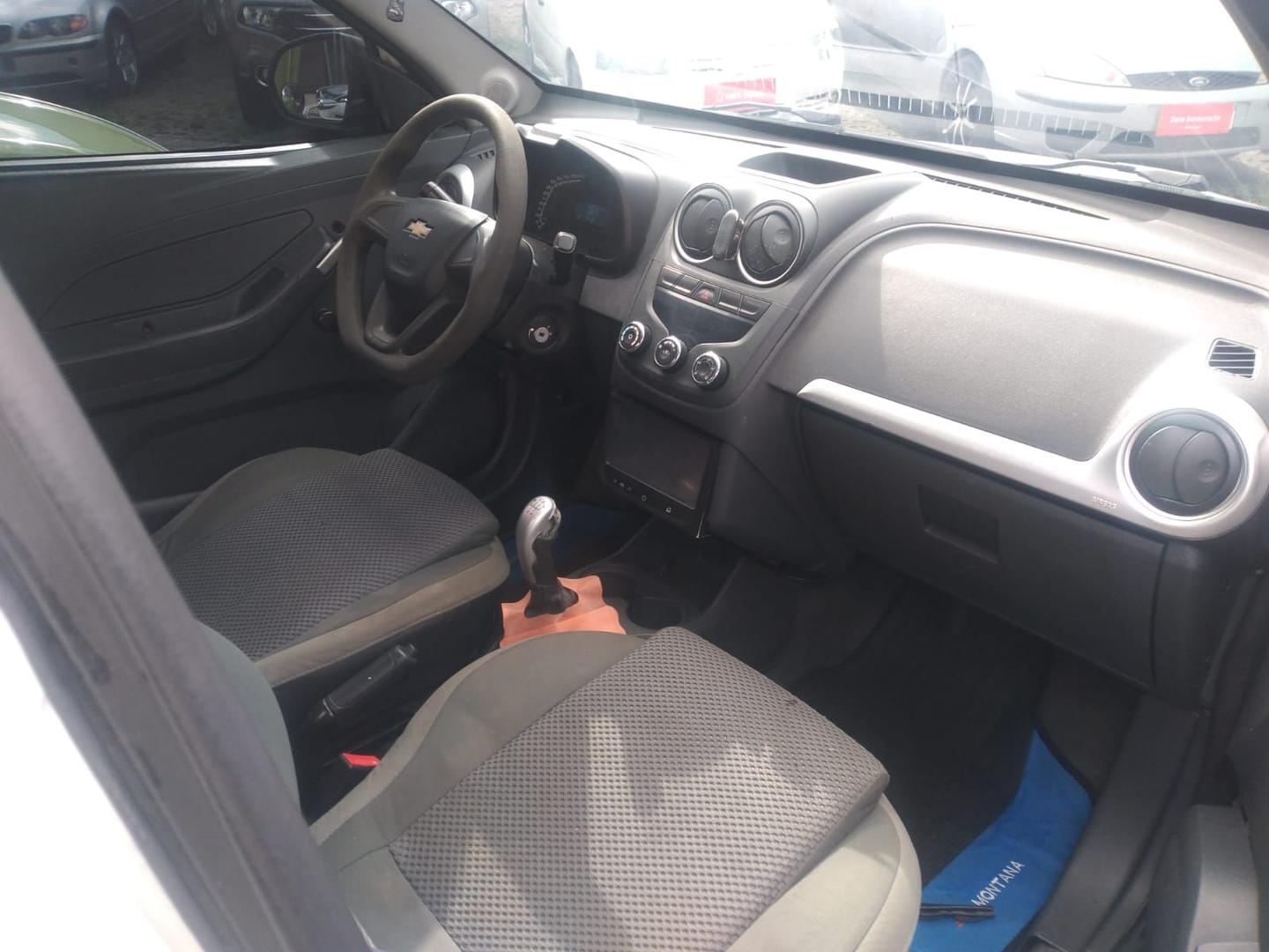 Foto de CHEVROLET MONTANA LS 2015