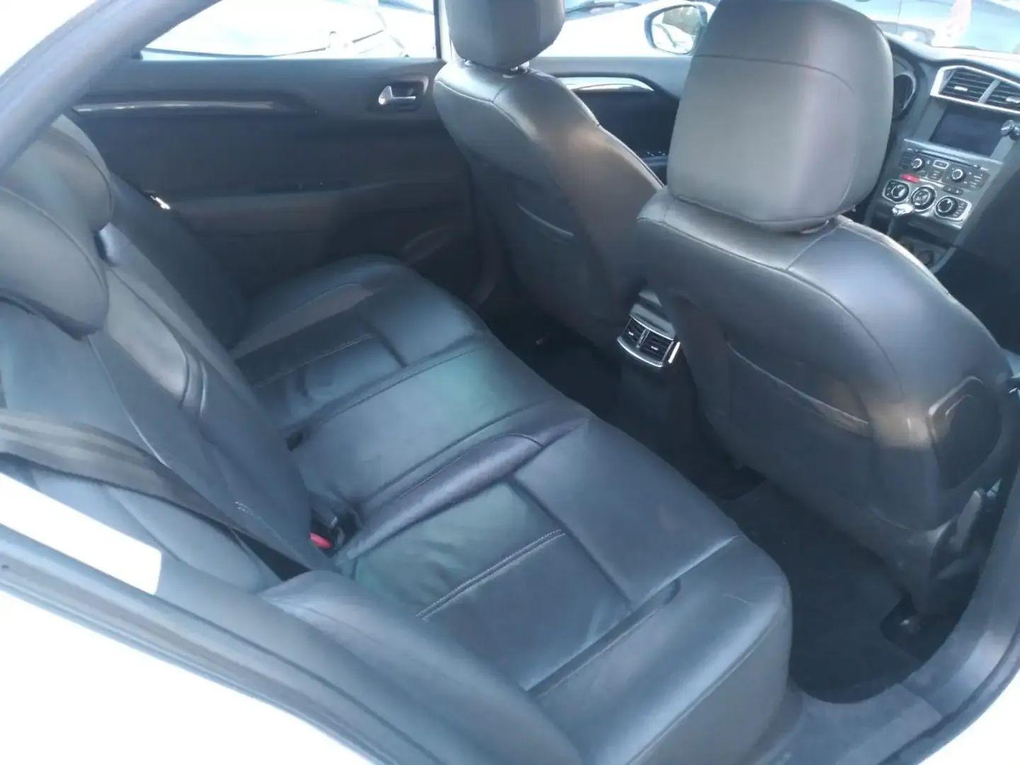 Foto de CITROEN C4L A THP EXCL 2015