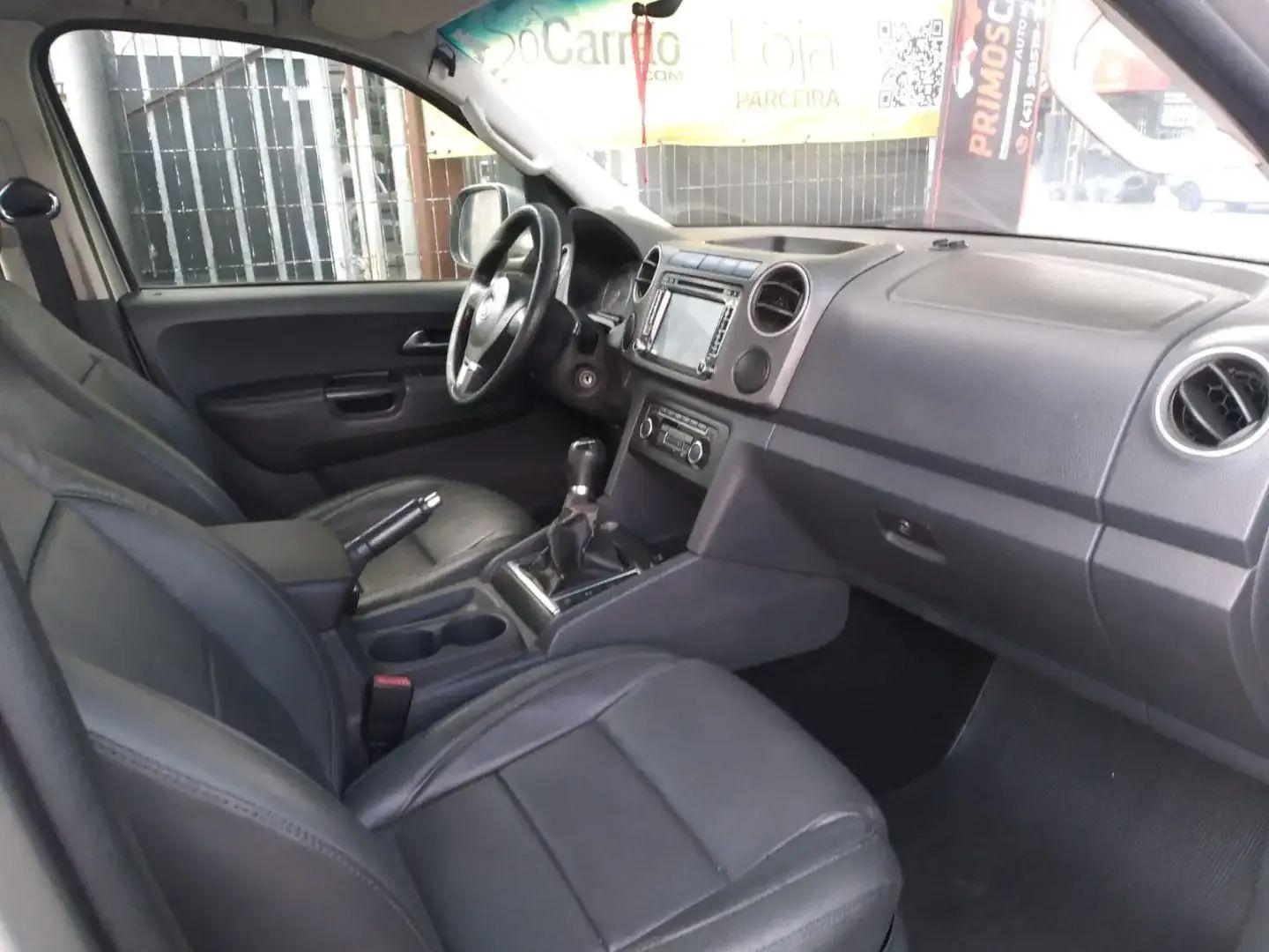 Foto de VOLKSWAGEN AMAROK CD 4X4 HIGH 2011