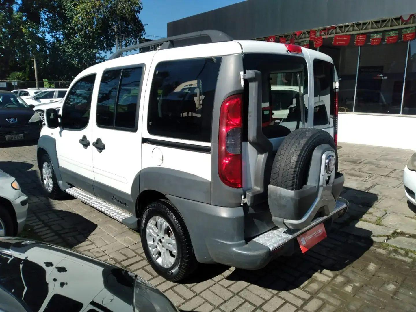 Foto de FIAT DOBLO ADV 1.8 FLEX 2012