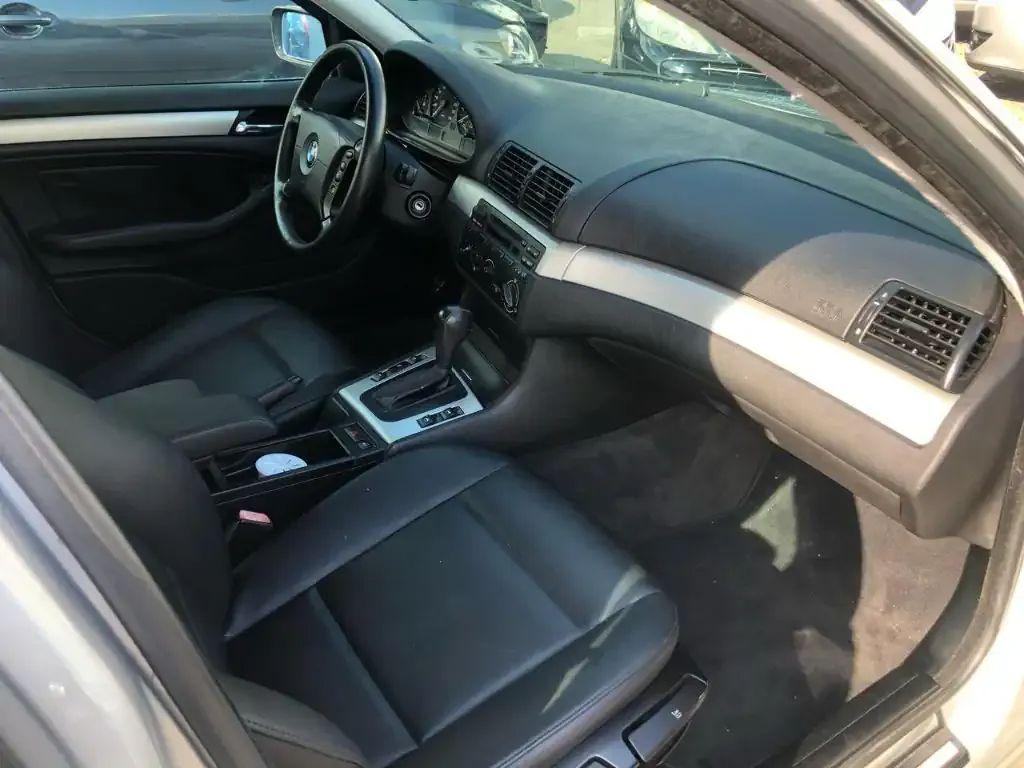 Foto de BMW 320 EV11 2002