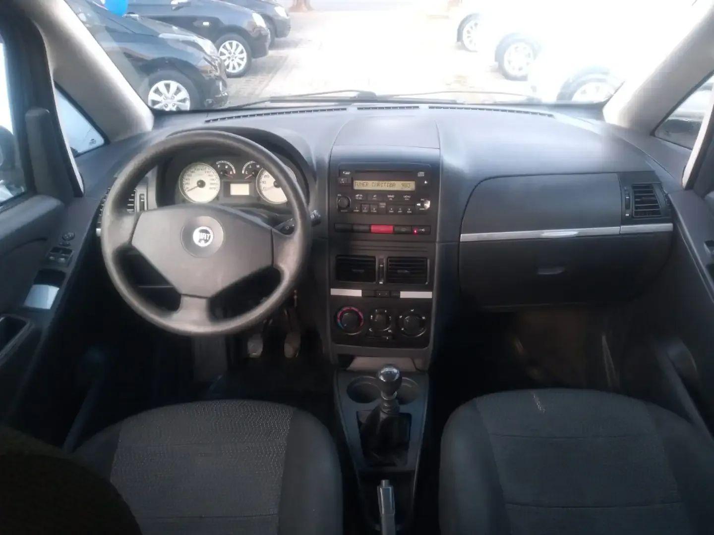 Foto de FIAT IDEA ELX FIRE 1.4 8V 4P 2007