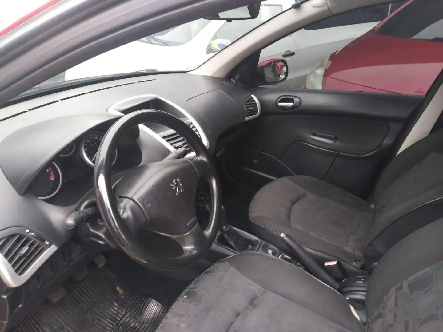 Foto de PEUGEOT 207HB XR 2011