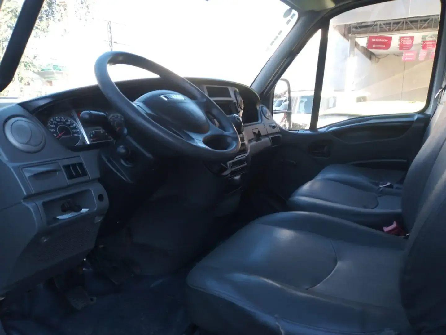 Foto de IVECO DAILY AUTOMAR AMB 2014