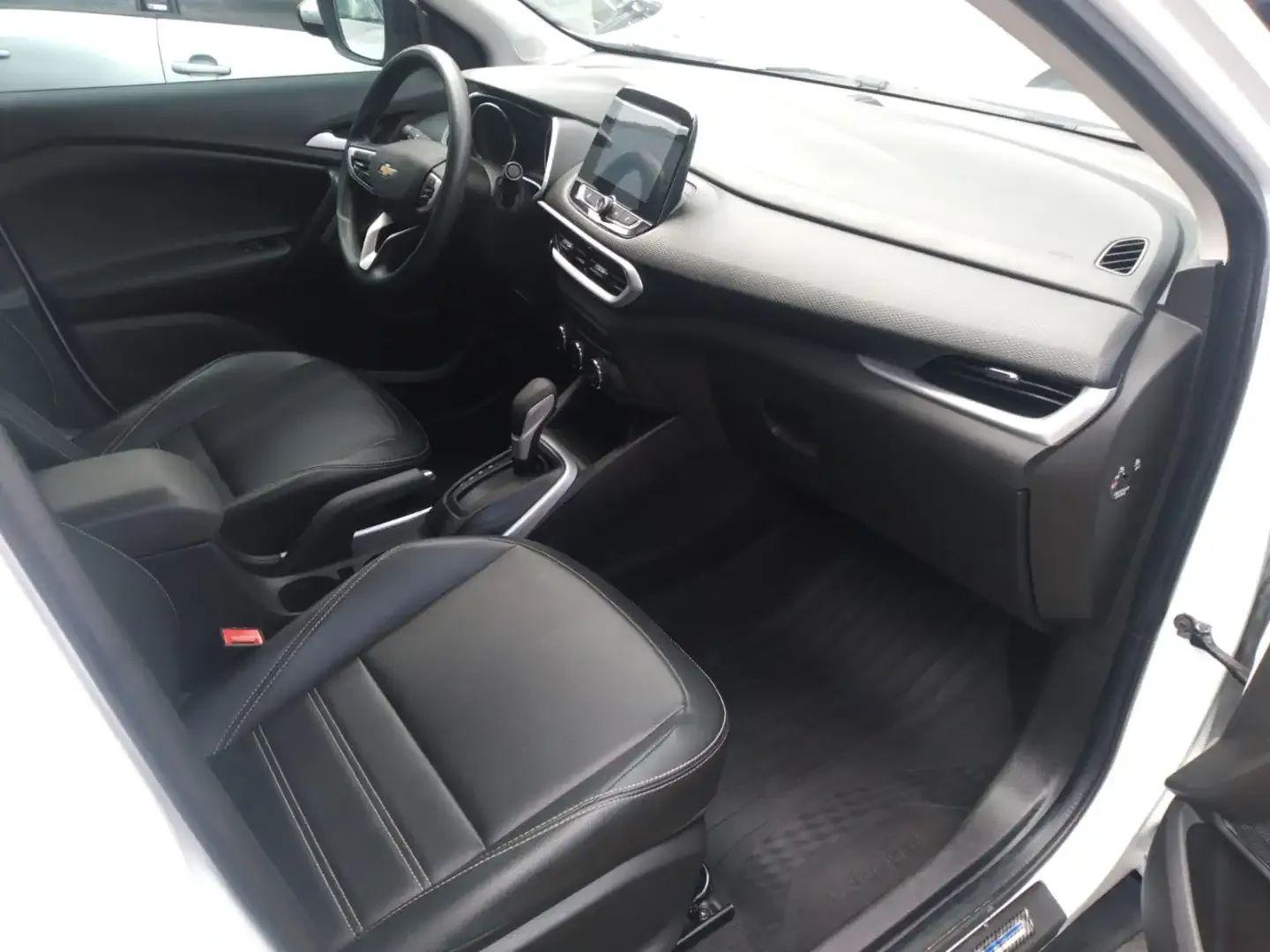 Foto de CHEVROLET TRACKER T A LT 2024