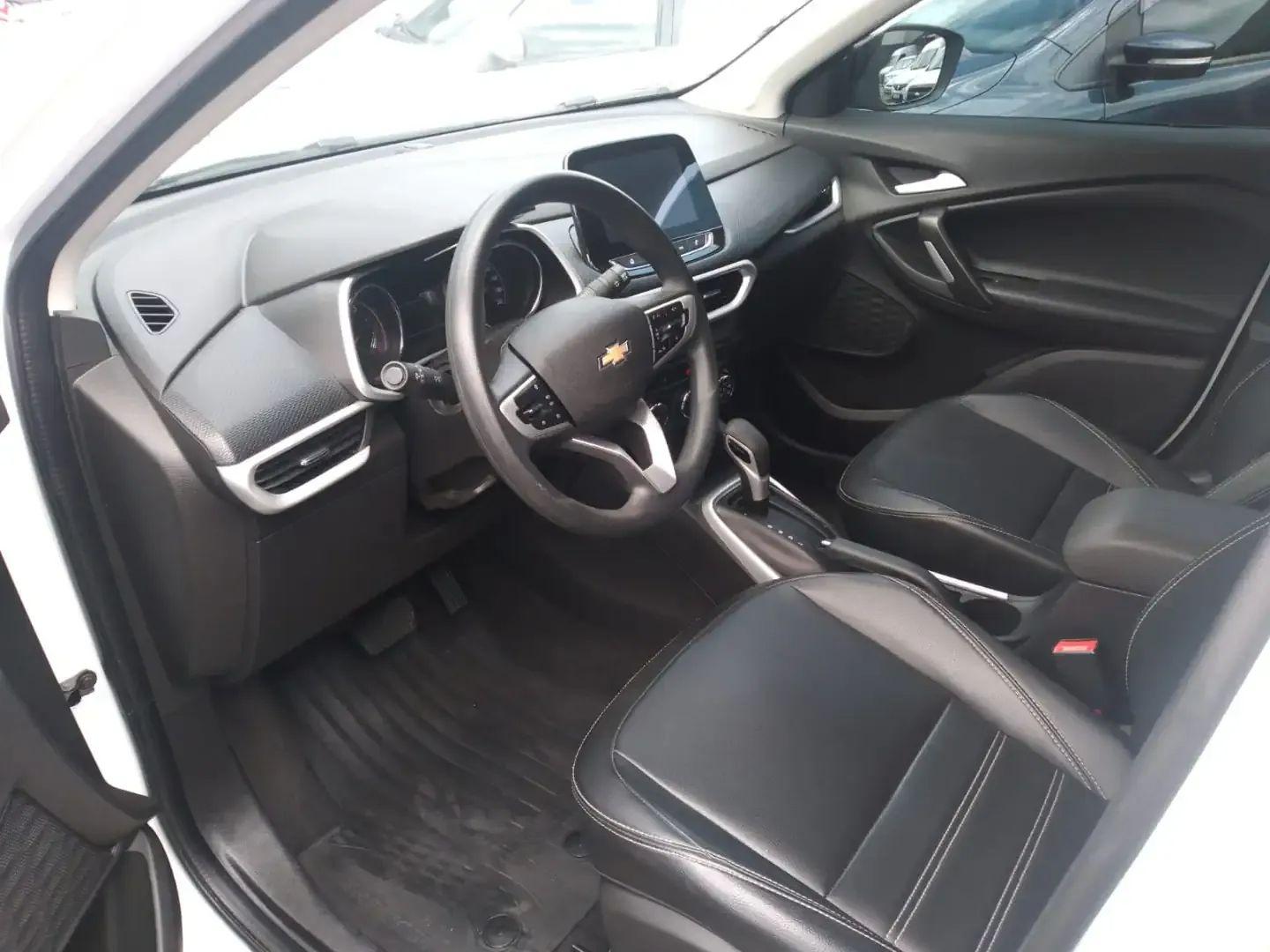 Foto de CHEVROLET TRACKER T A LT 2024