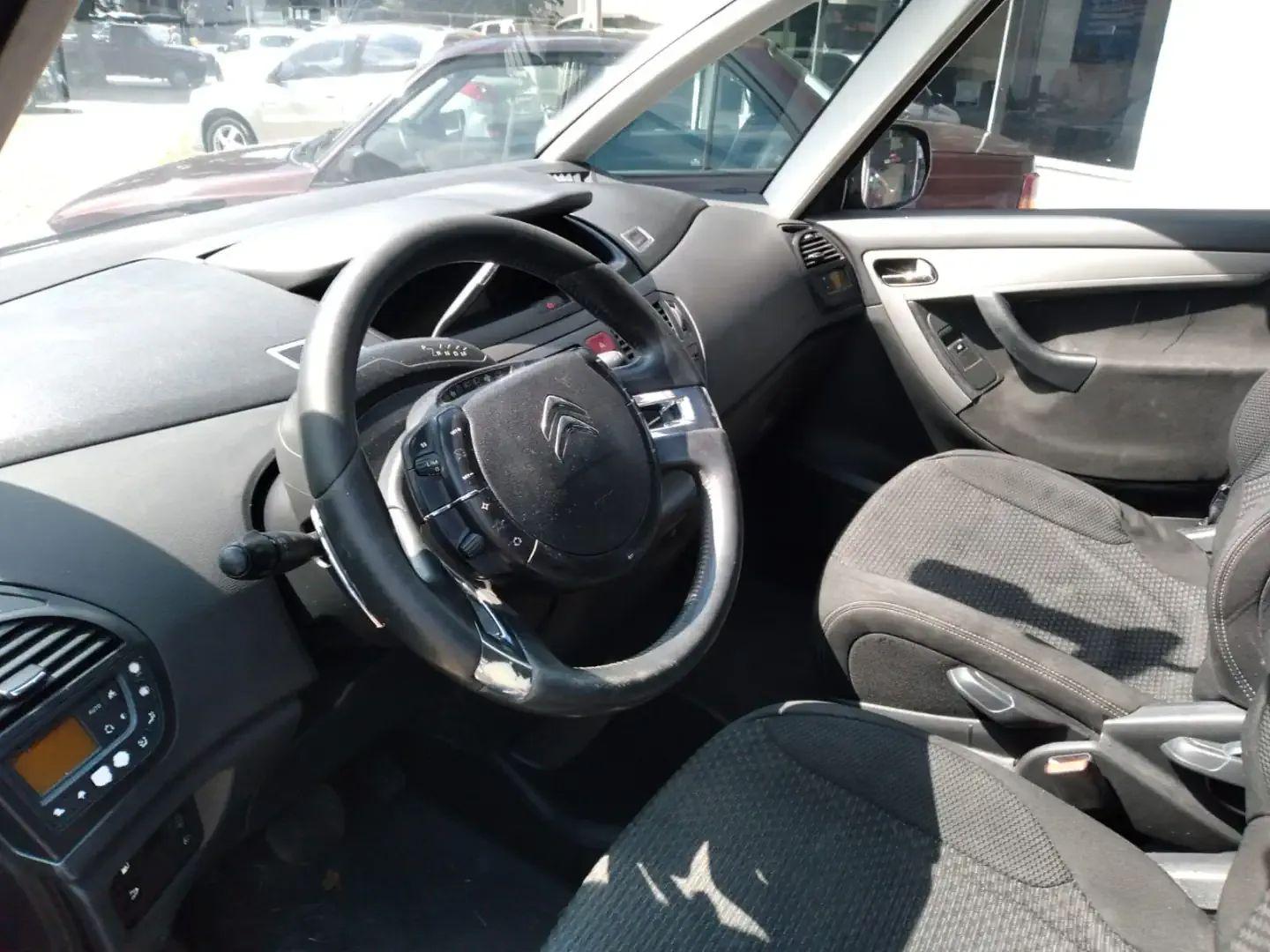 Foto de CITROEN C4 GRAND PICASSO 2.0 16V (AUT) 2011