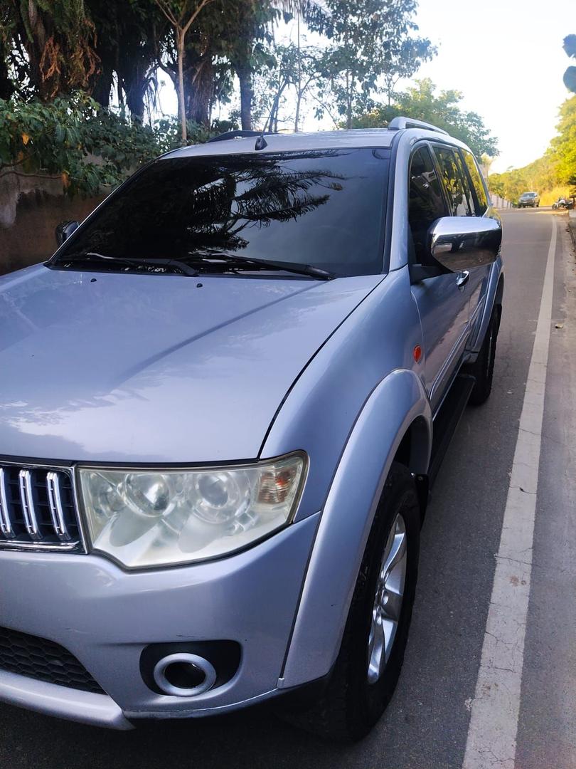 Foto de MITSUBISHI PAJERO DAKAR D 2012