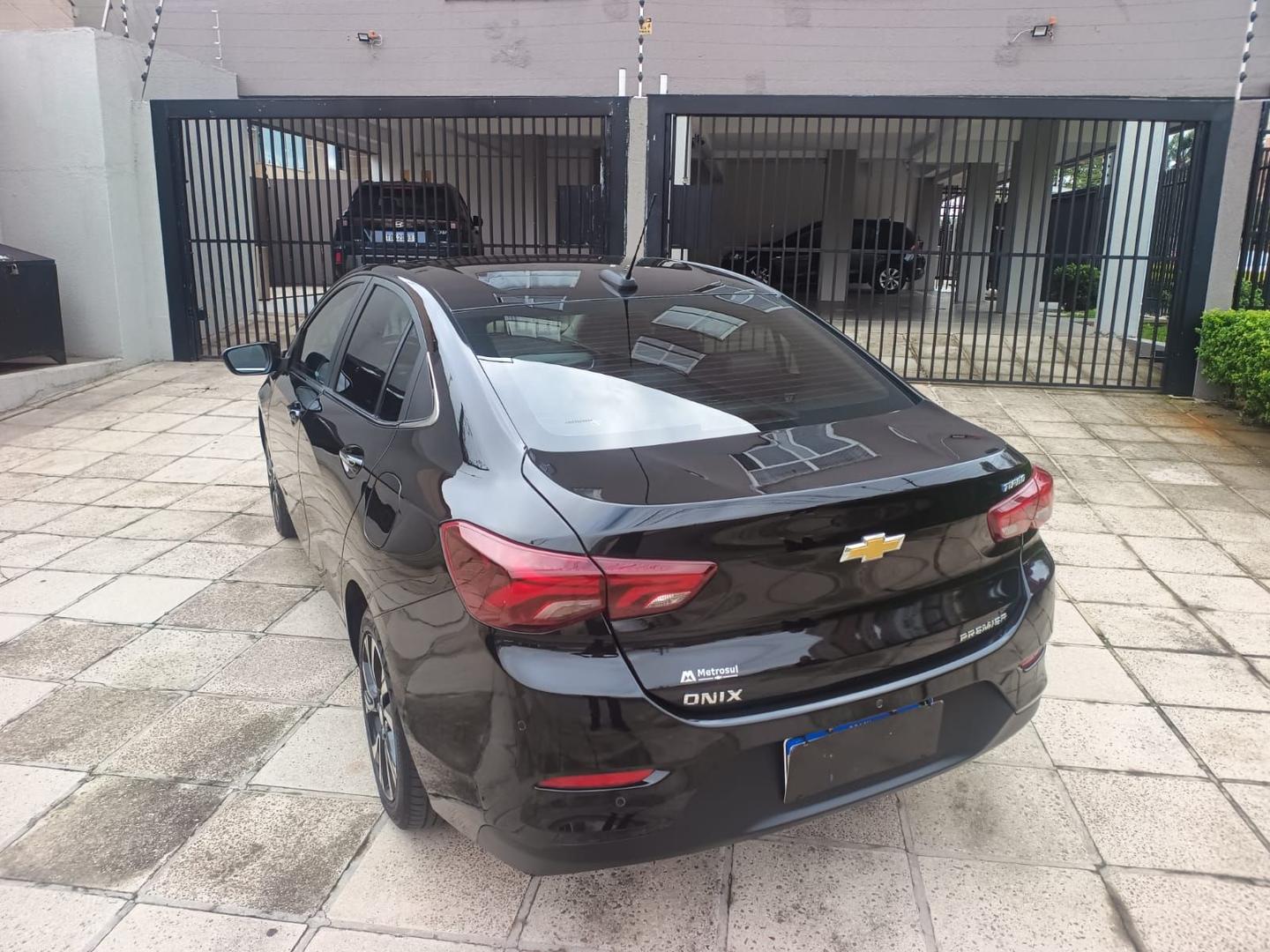 Foto de CHEVROLET ONIX PLUS 10TAT PR2 2024