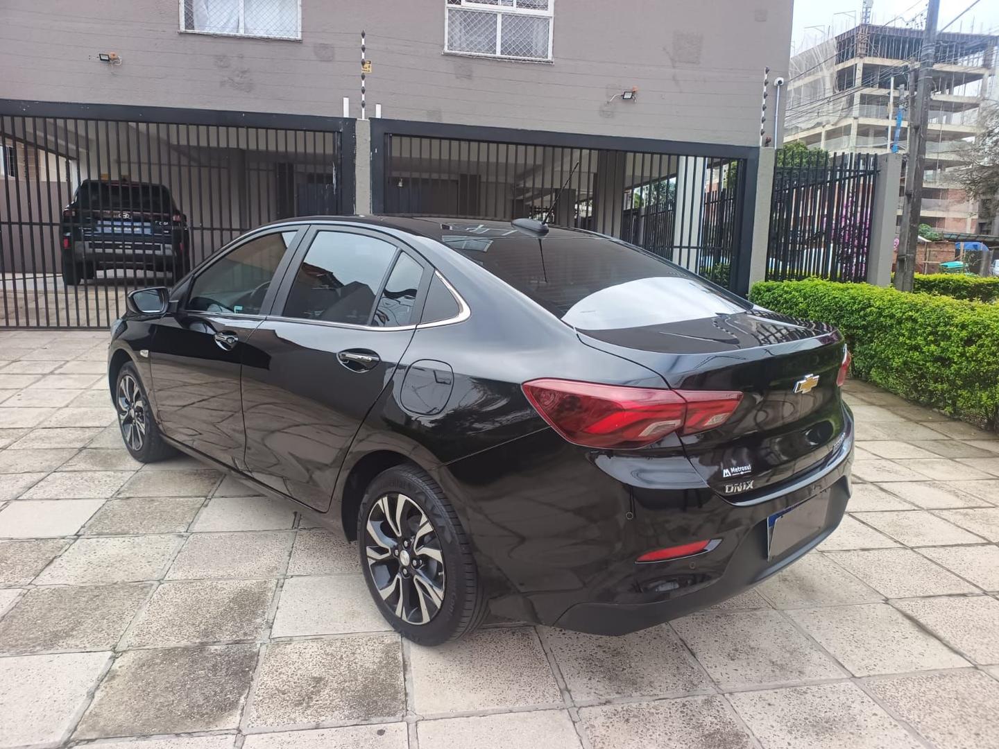 Foto de CHEVROLET ONIX PLUS 10TAT PR2 2024