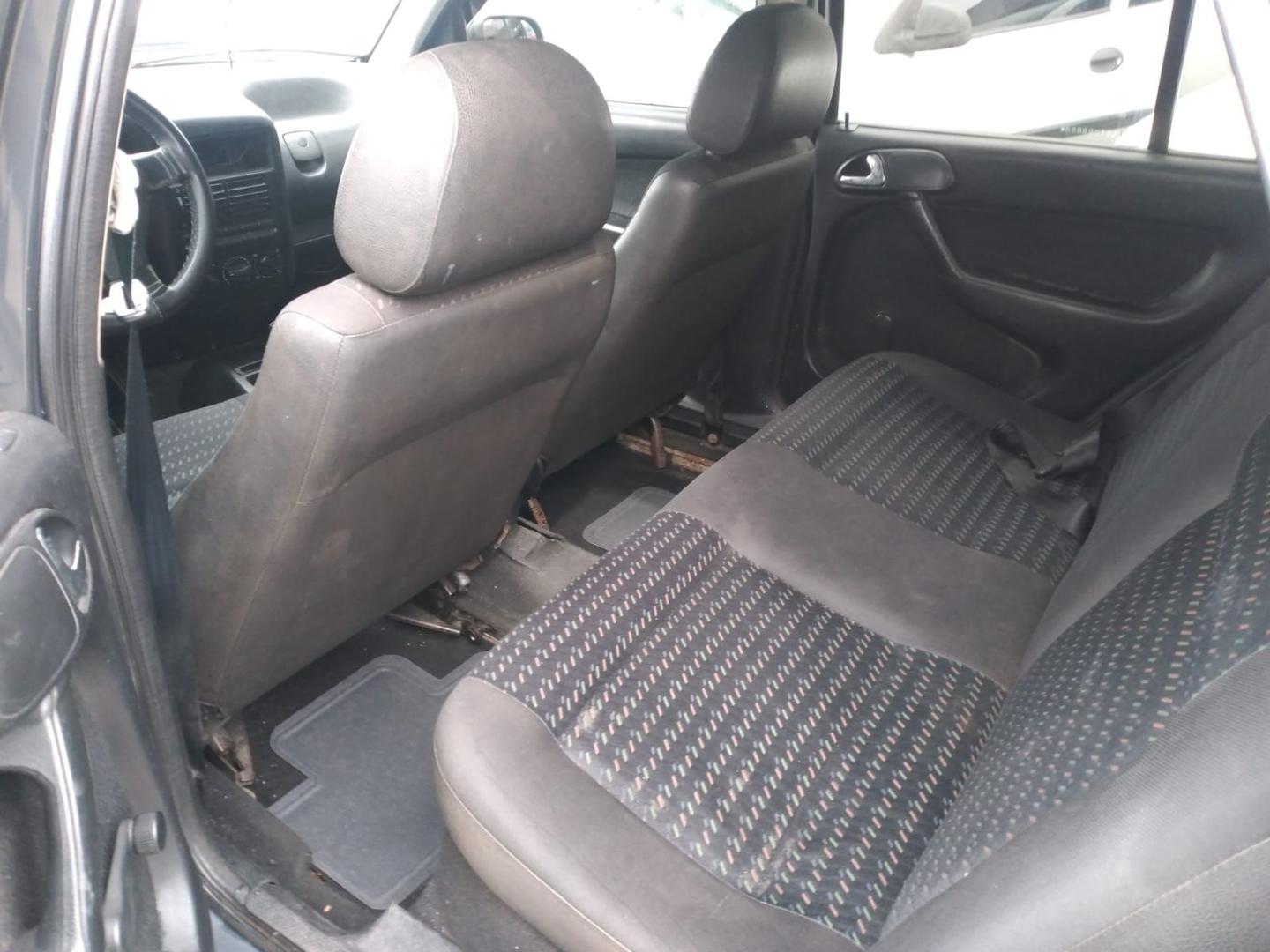 Foto de VOLKSWAGEN GOL 1.0 2005