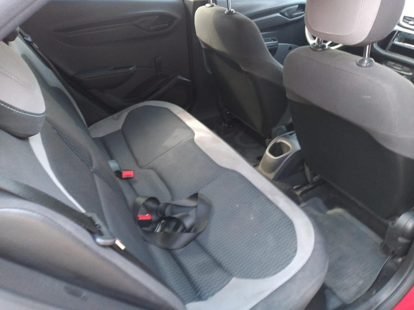 Foto de CHEVROLET ONIX 1.0MT LS 2015