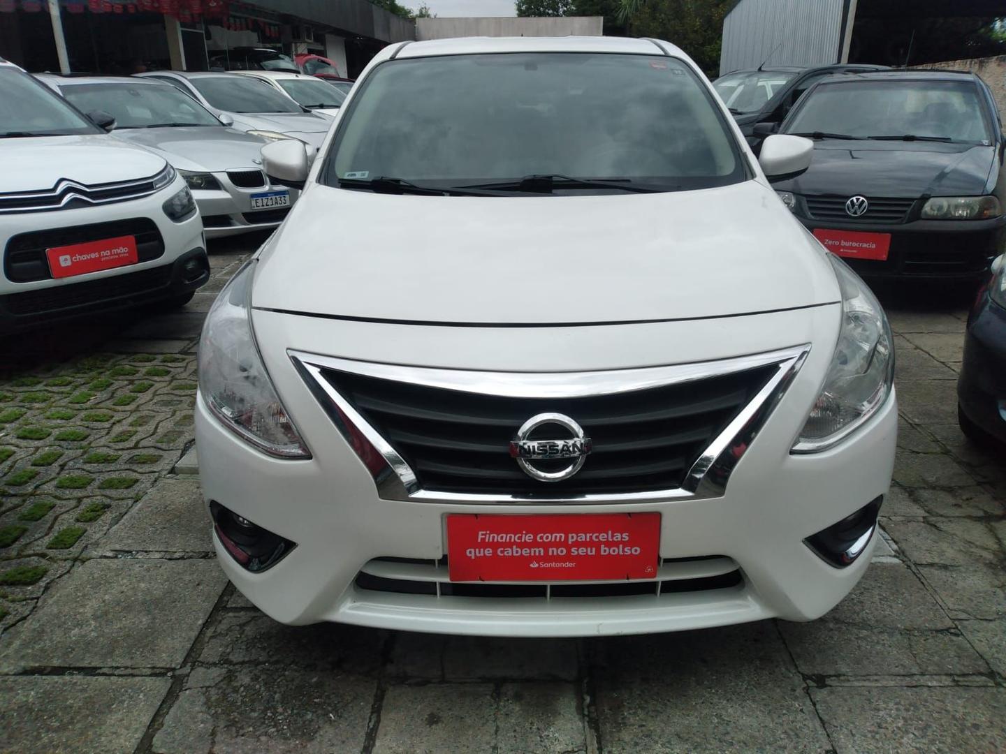 NISSAN VERSA 16 SL 2016