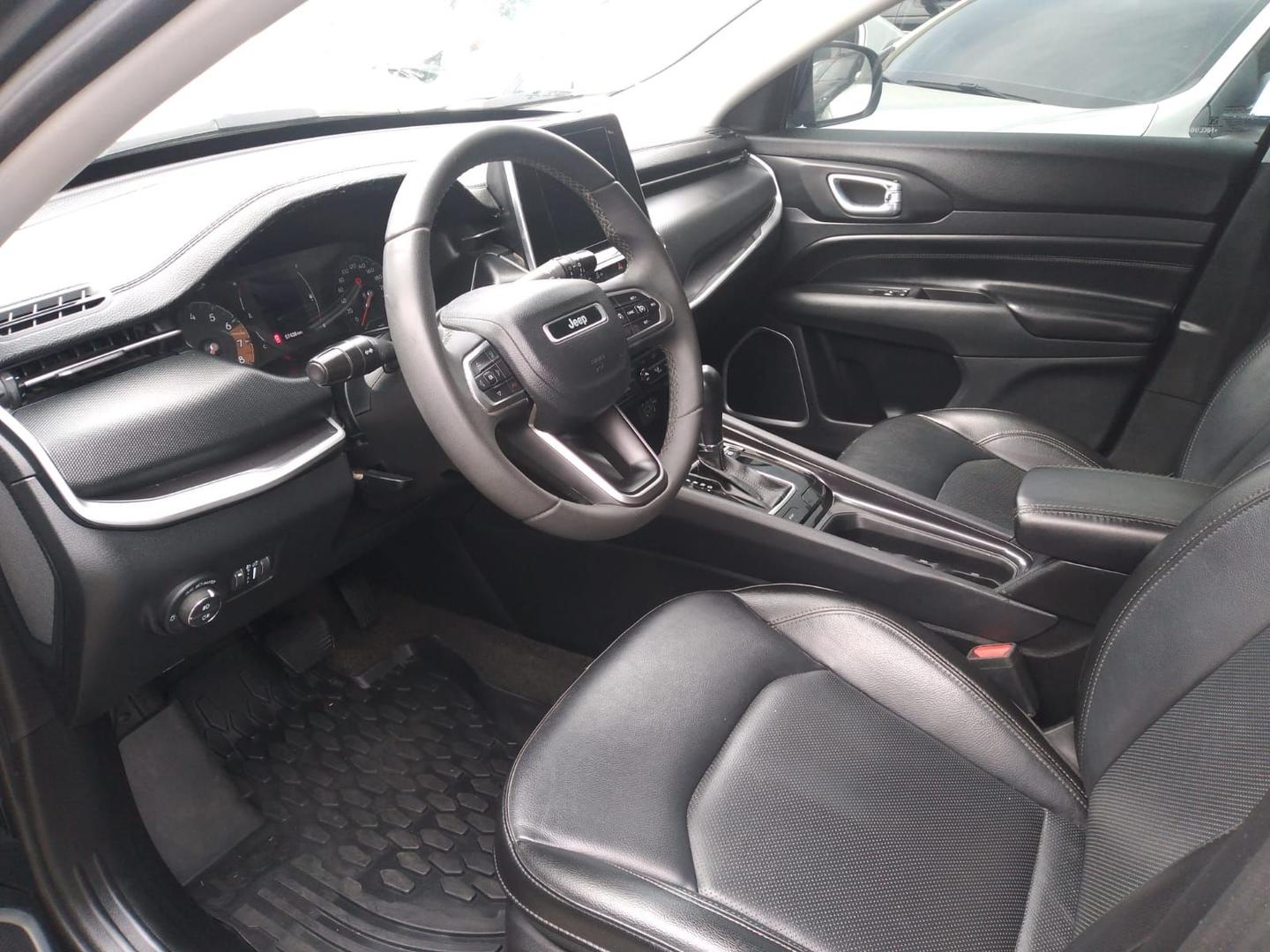 Foto de JEEP COMPASS SPORT TF 2022