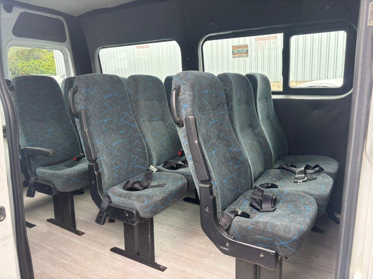 Foto de RENAULT MASTER 2.3 DCI EXECUTIVE 16L LONGO 2015