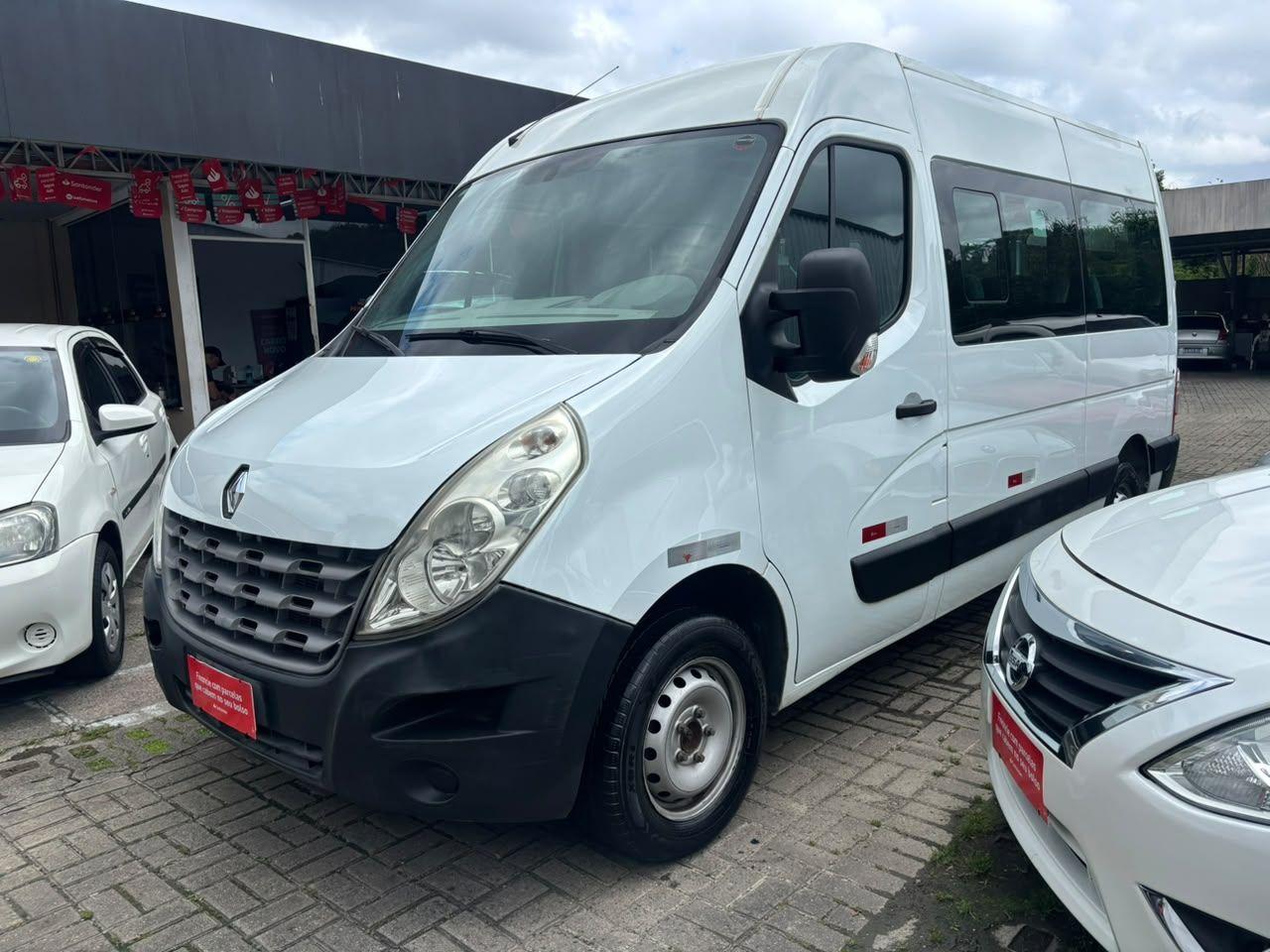 Foto de RENAULT MASTER 2.3 DCI EXECUTIVE 16L LONGO 2015