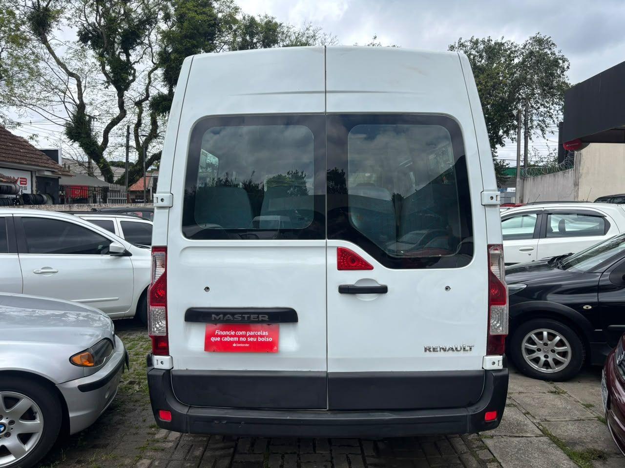 Foto de RENAULT MASTER 2.3 DCI EXECUTIVE 16L LONGO 2015