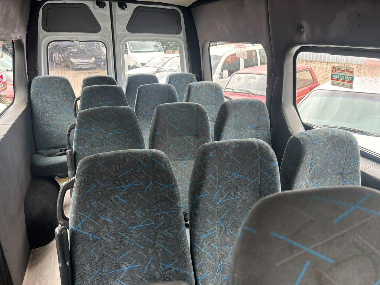 Foto de RENAULT MASTER 2.3 DCI EXECUTIVE 16L LONGO 2015