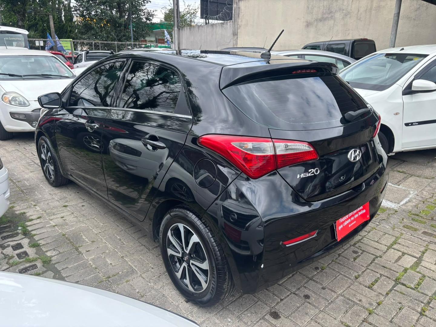 Foto de HYUNDAI HB20 1.0 COMFORT 2014