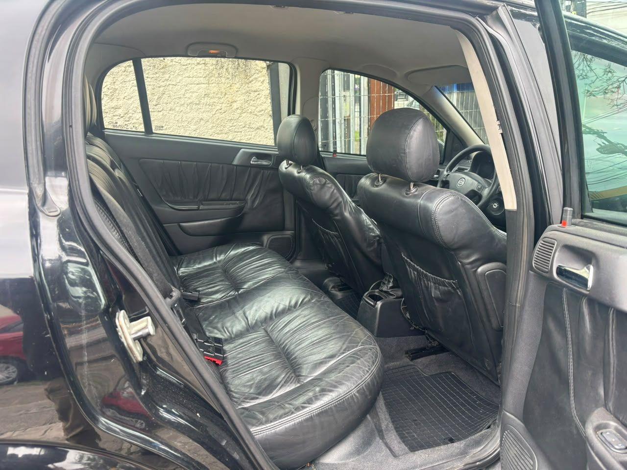 Foto de CHEVROLET ASTRA ELITE _4P_ 2005