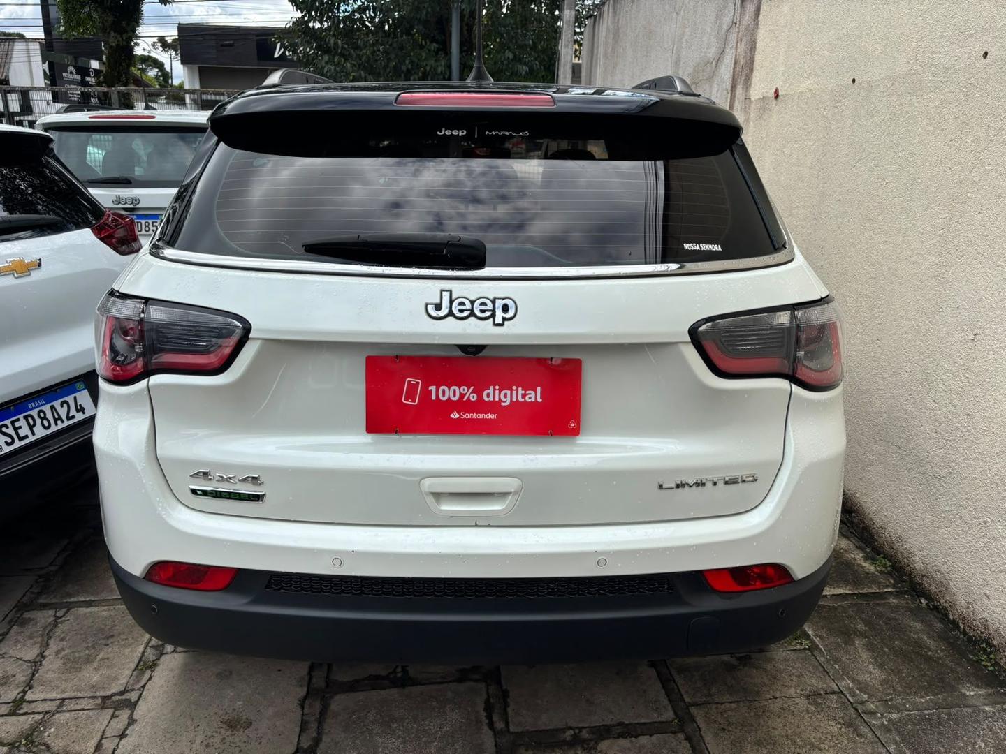 Foto de JEEP COMPASS LIMITED D 2018