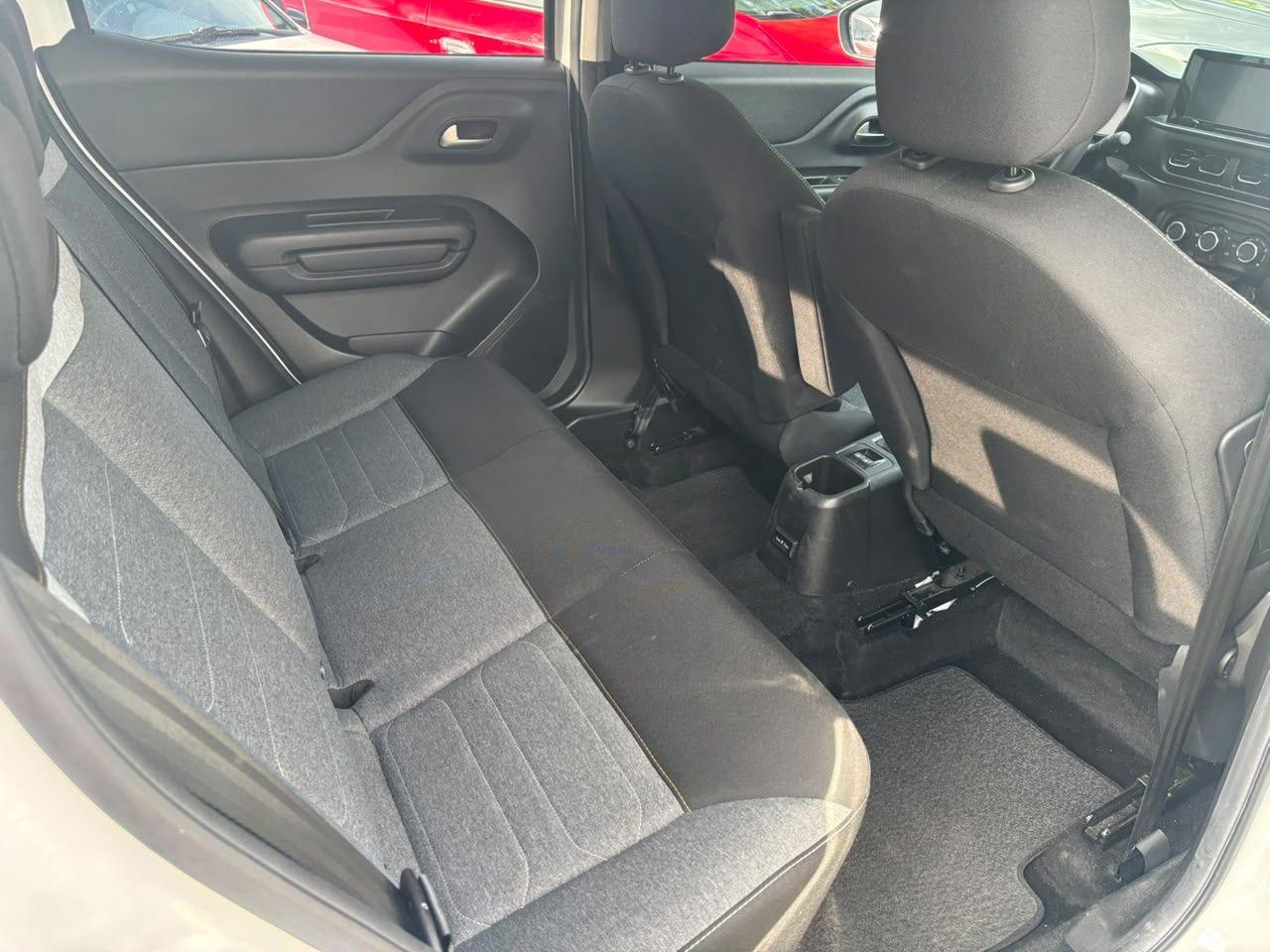 Foto de CITROEN BASALT FEEL 1.0 FLEX TB 200 5P AUT 2025