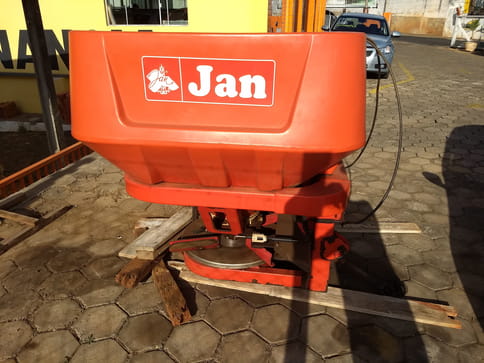 JAN LANCER 1.350 2008