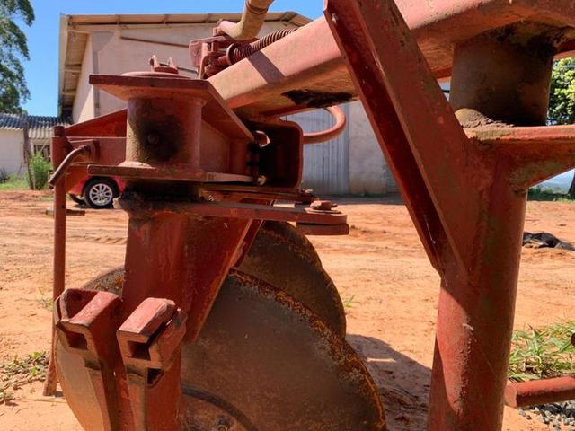 MASSEY FERGUSON ARADO 3 DISCOS